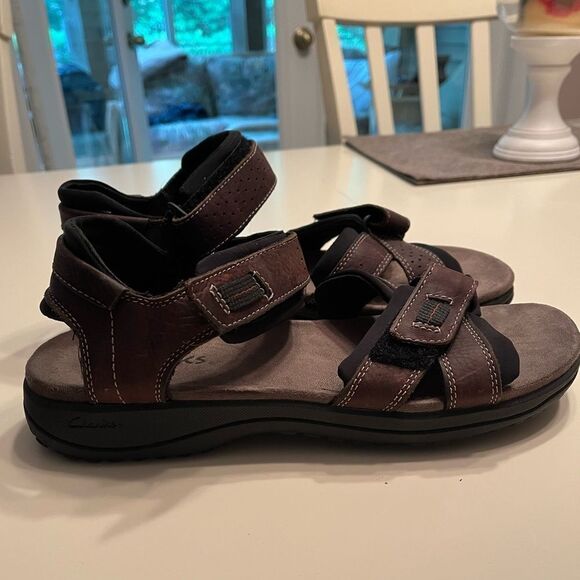 Clarks Keating Brown Leather Sport Sandals sz 11